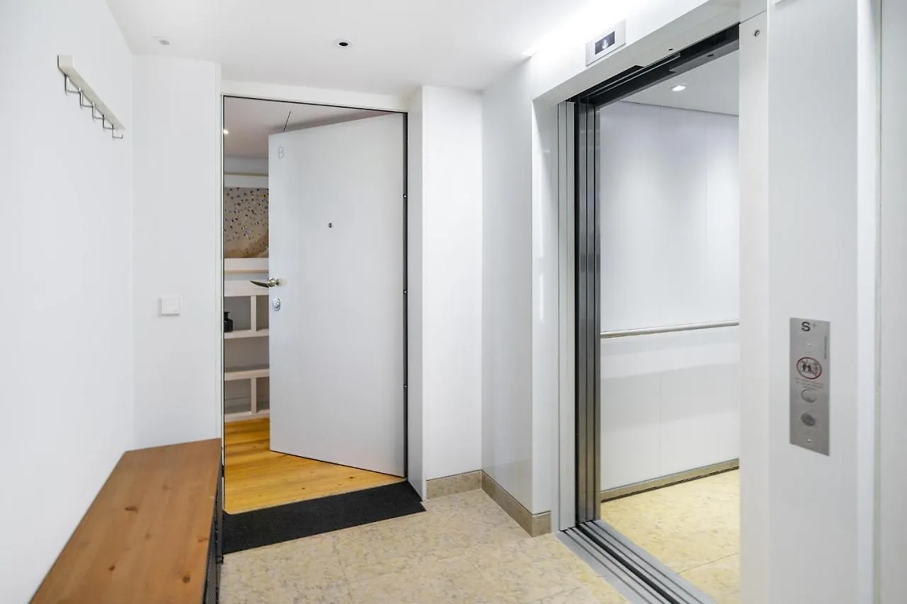 Lägenhet Whome Lisbon Skyline Penthouse Luxury Living View, Ac & Elevator